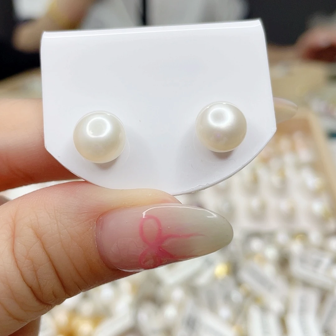 淡水珍珠未镶嵌吊坠(赠链)