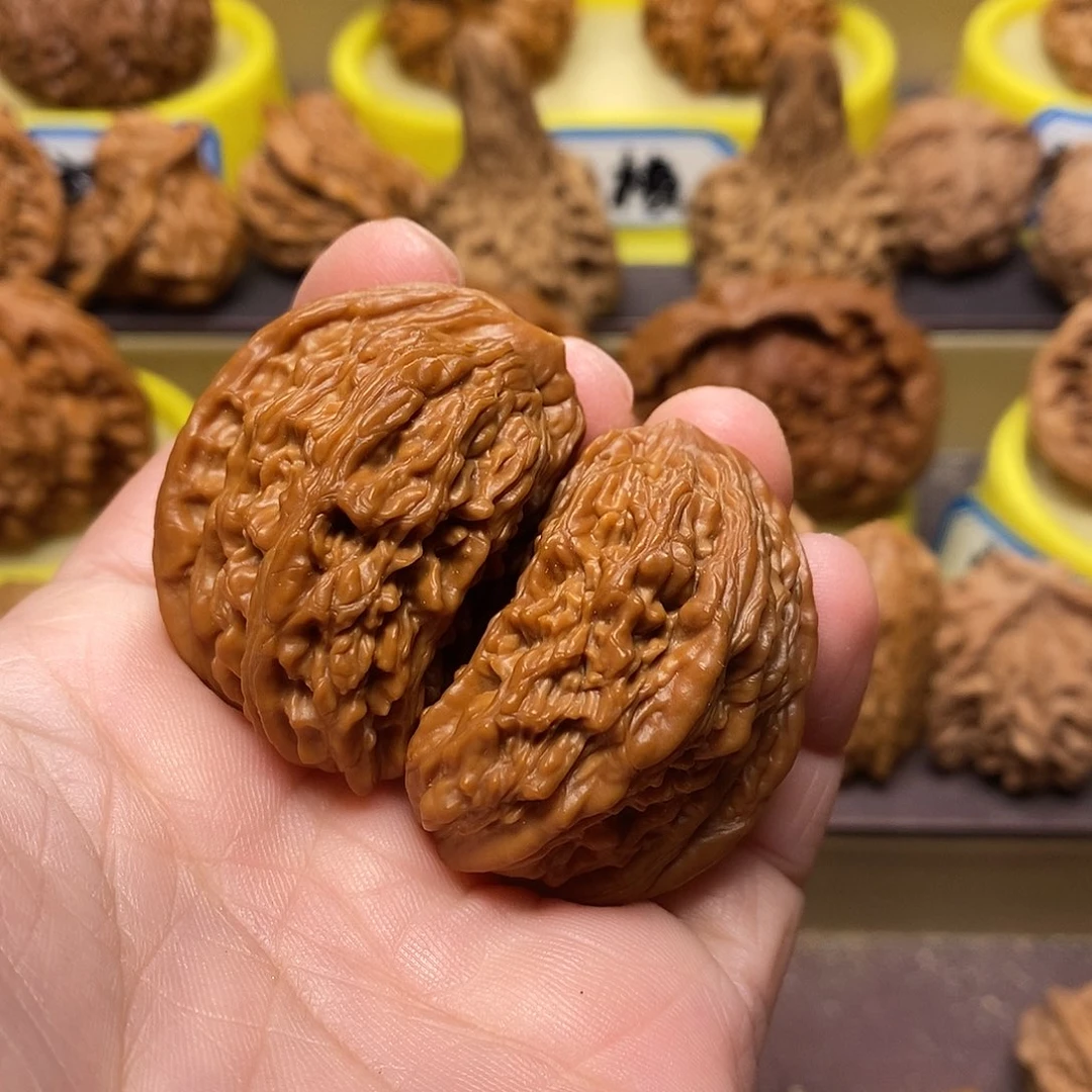 吊坠文玩核桃四座楼半壁