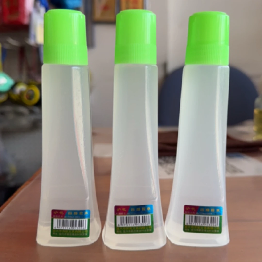 沪花液体胶水粘胶办公透明胶水海绵头设计合成胶水文具胶水90ml