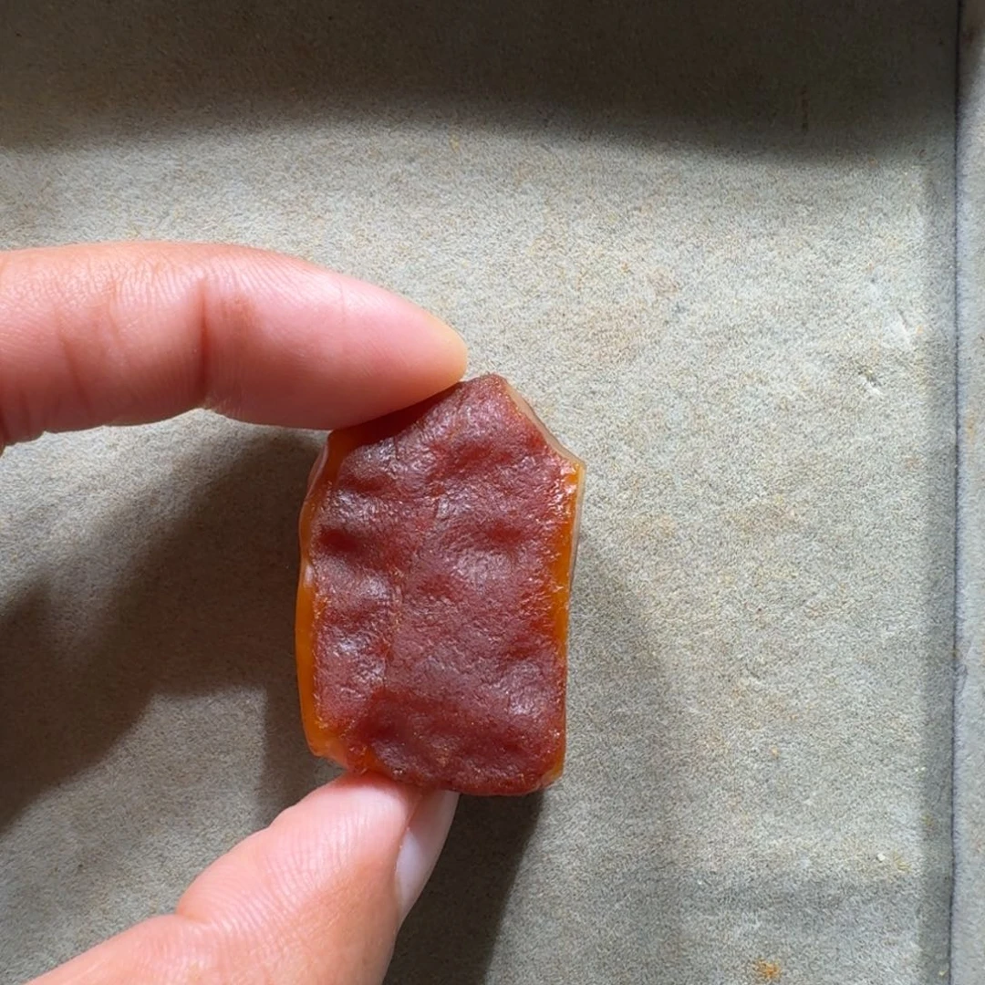 定制琥珀未镶嵌为**猫定制