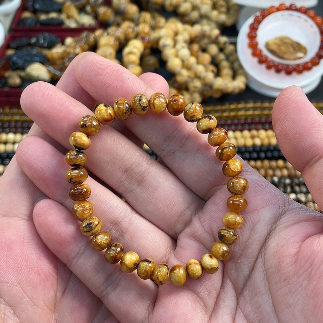 琥珀未镶嵌裸石7mm蜜蜡