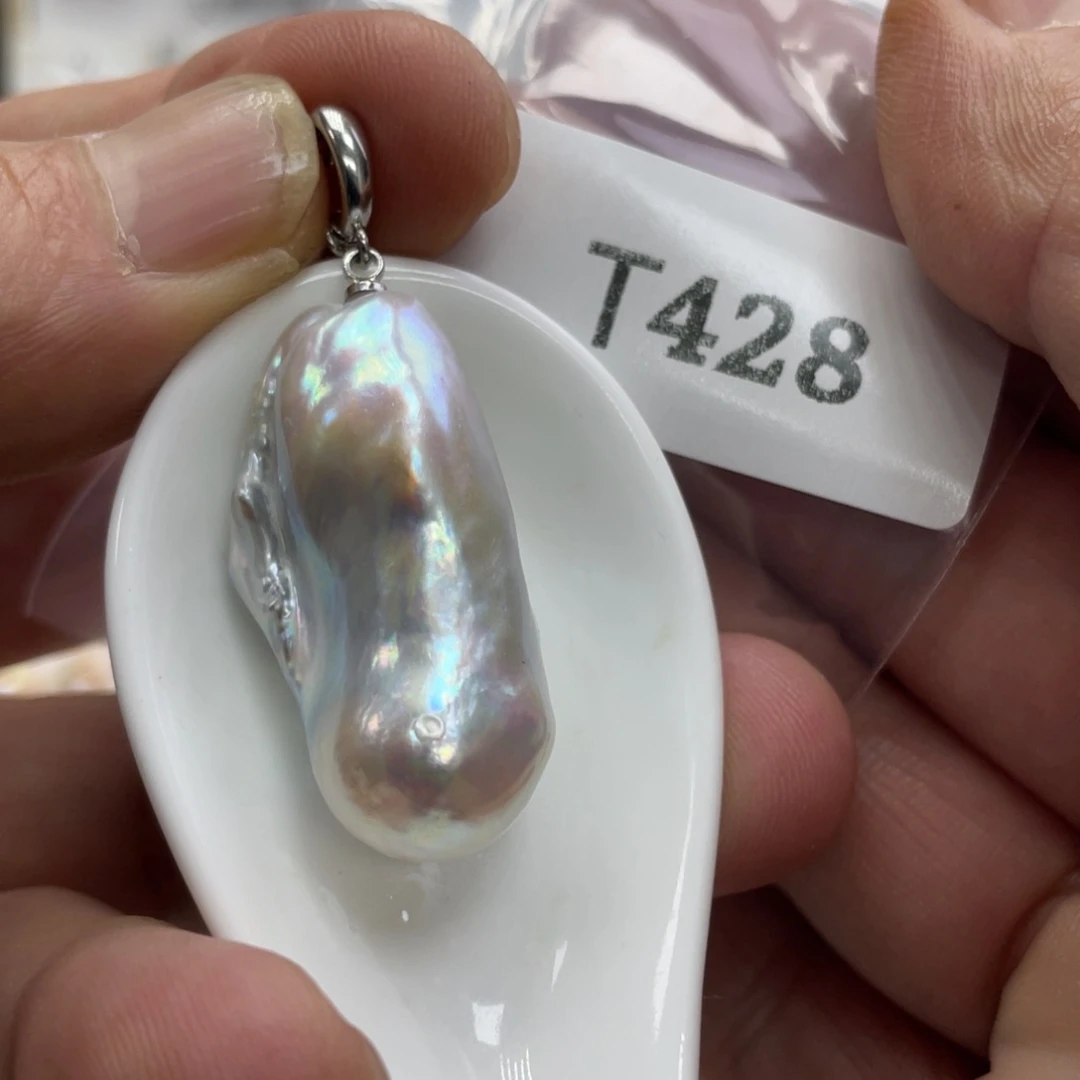 淡水珍珠颈饰未镶嵌曹****多