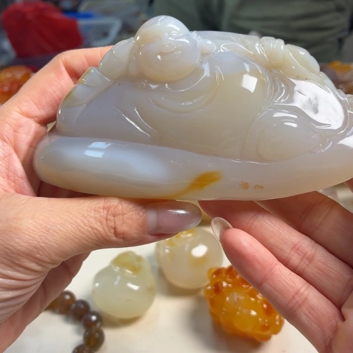 未镶嵌颈饰玛瑙/玉髓