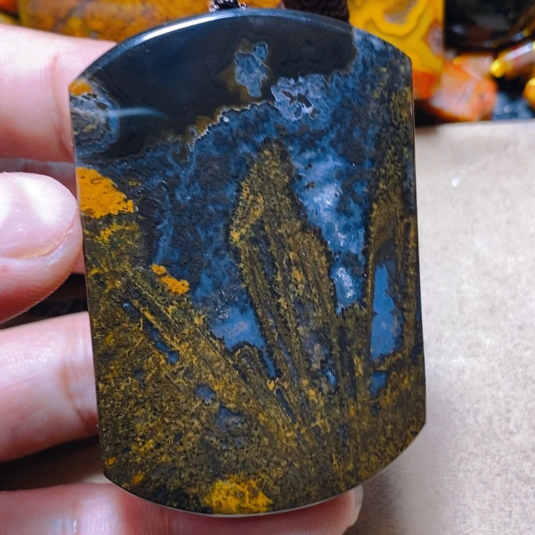 玛瑙/玉髓颈饰未镶嵌硕*