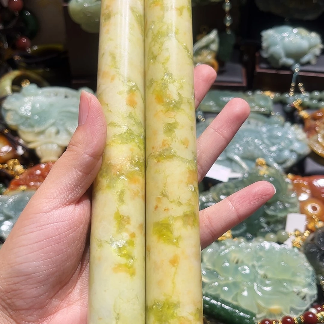 岫玉未镶嵌毛衣链