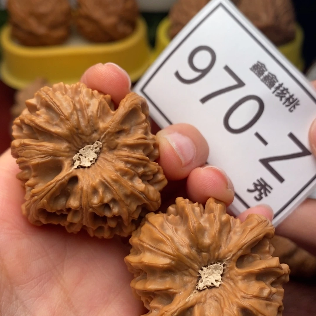文玩核桃把件龙门涧41……