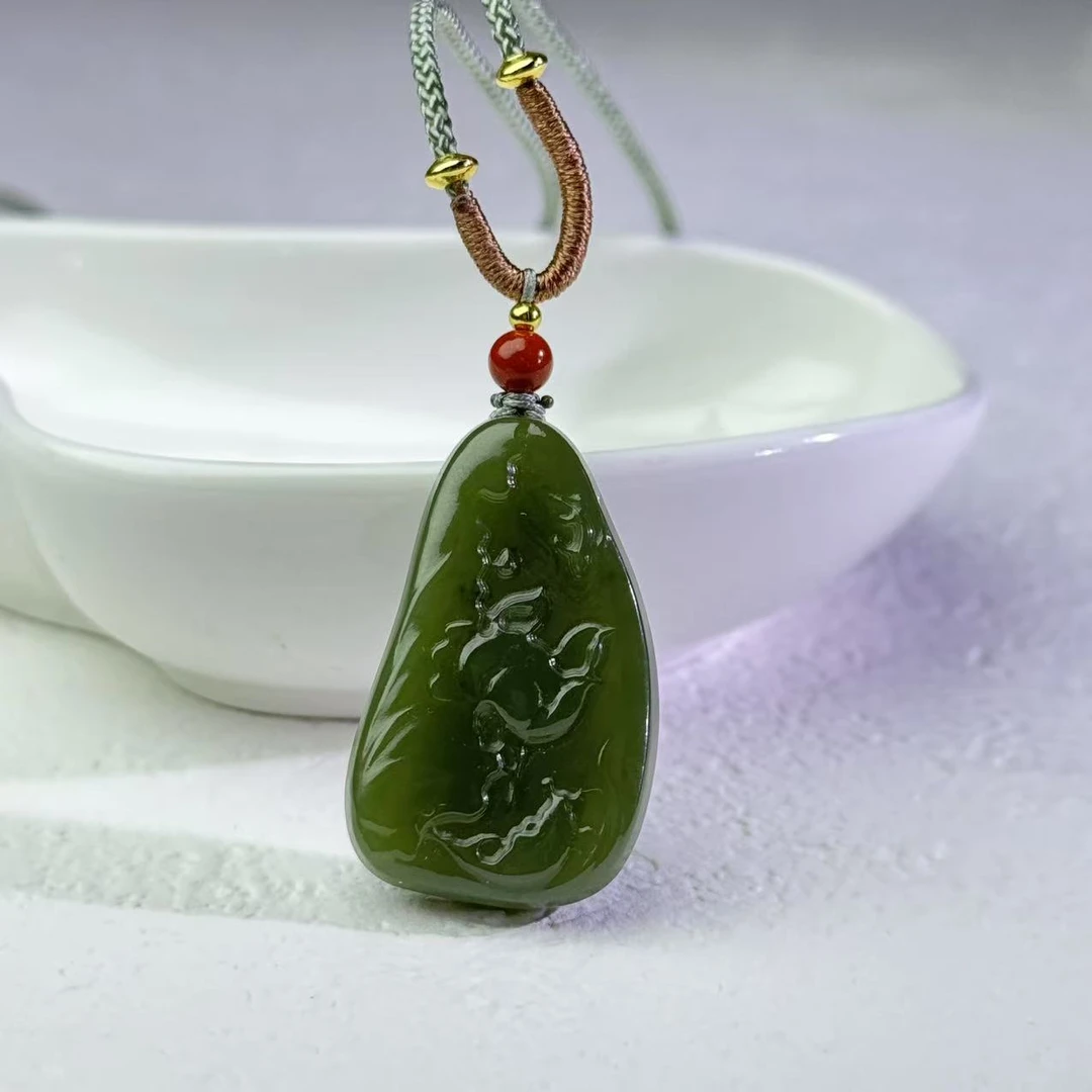 【然然家】天然新疆料年年有余鸿运当头吊坠