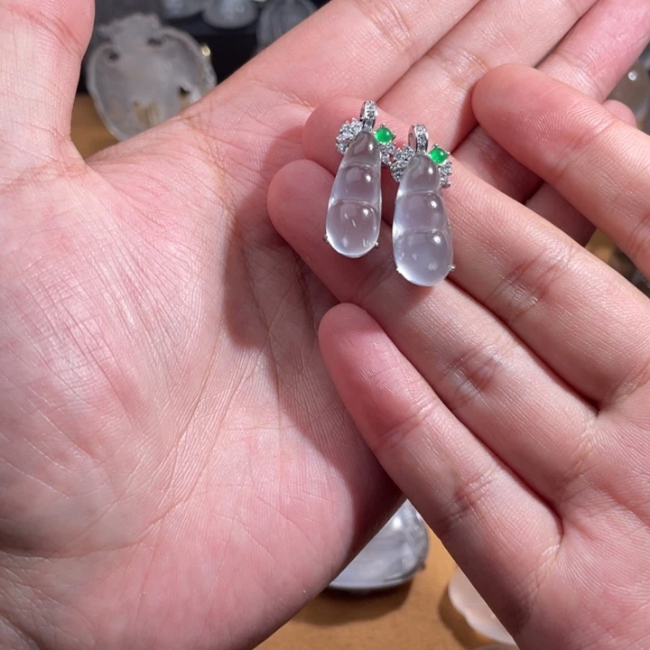 石英质玉合金戒指