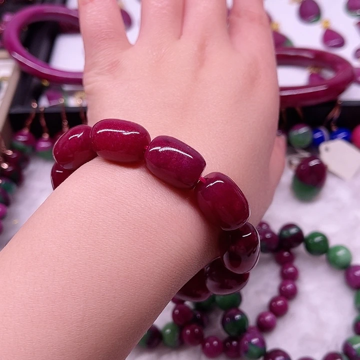 红宝石单圈未镶嵌