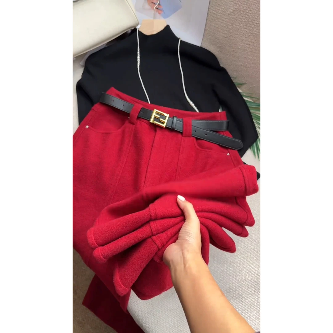 今年流行穿搭2026新款高级感宽松高腰阔腿裤洋气红色直筒休闲裤女