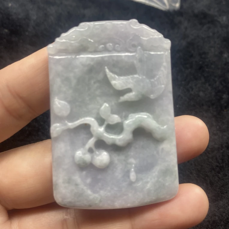 天然缅甸A货翡翠挂件