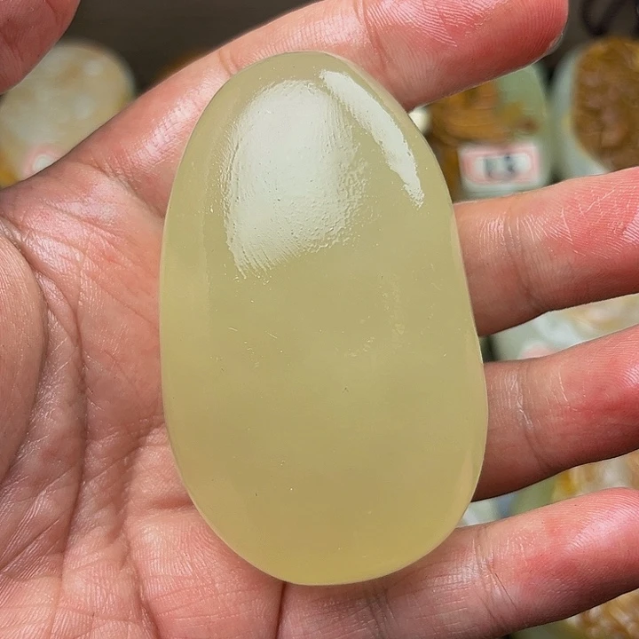 用***2石材方解石手把件
