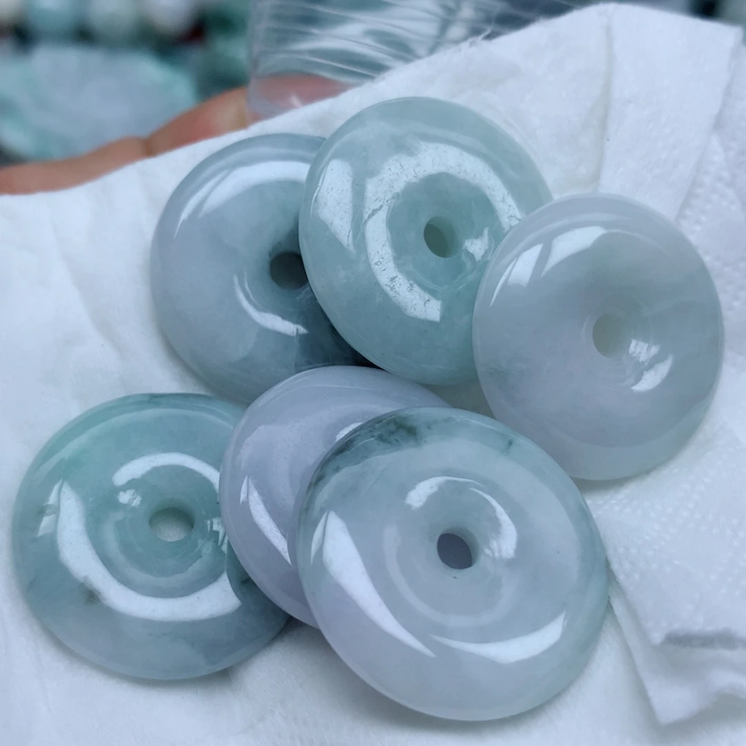 翡翠未镶嵌项链珠子批发