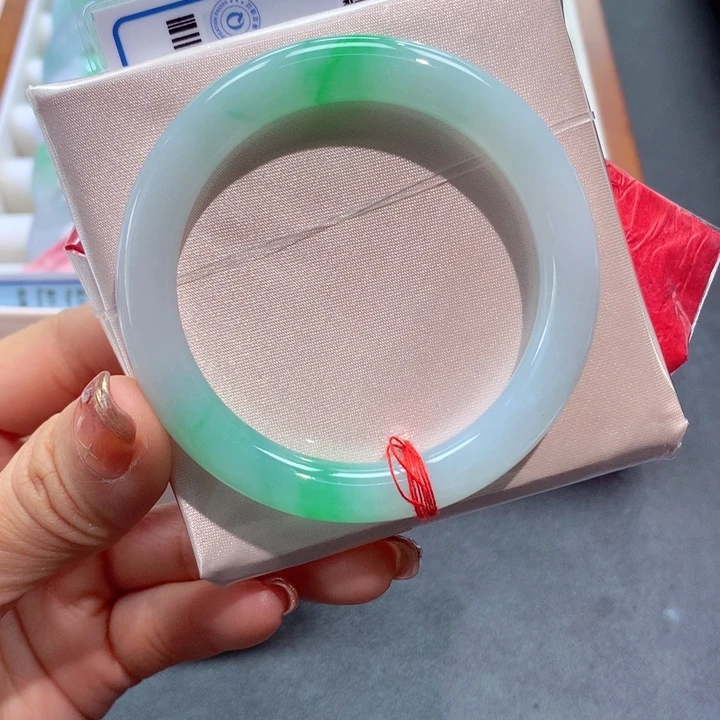 未镶嵌手镯翡翠17号必拍款