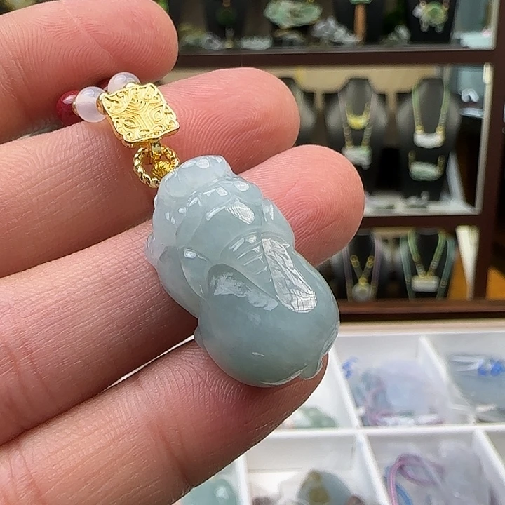 翡翠未镶嵌颈饰翡翠A货糯冰貔貅