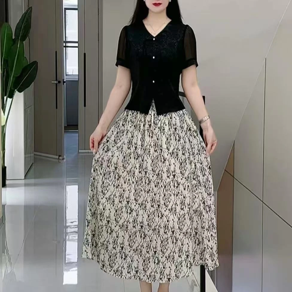 25801修身显瘦气质时尚夏季碎花半身裙黑色短袖上衣新中式套装裙