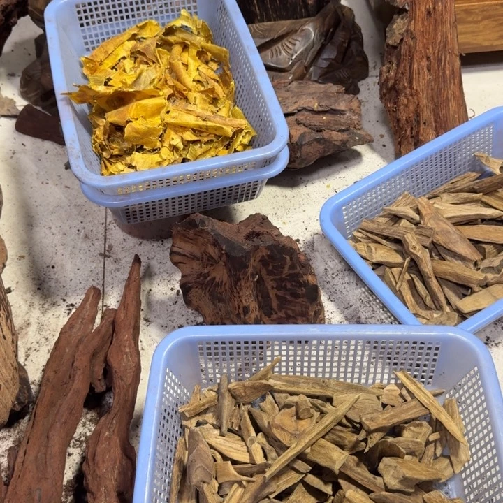 木谢*礼海南红降花梨公