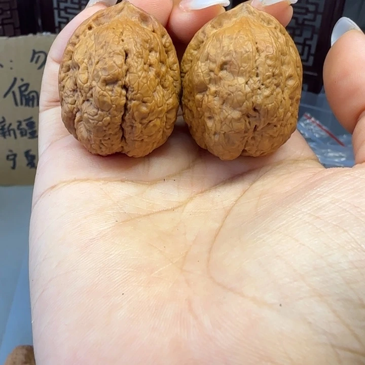文玩核桃吊坠烤鸭