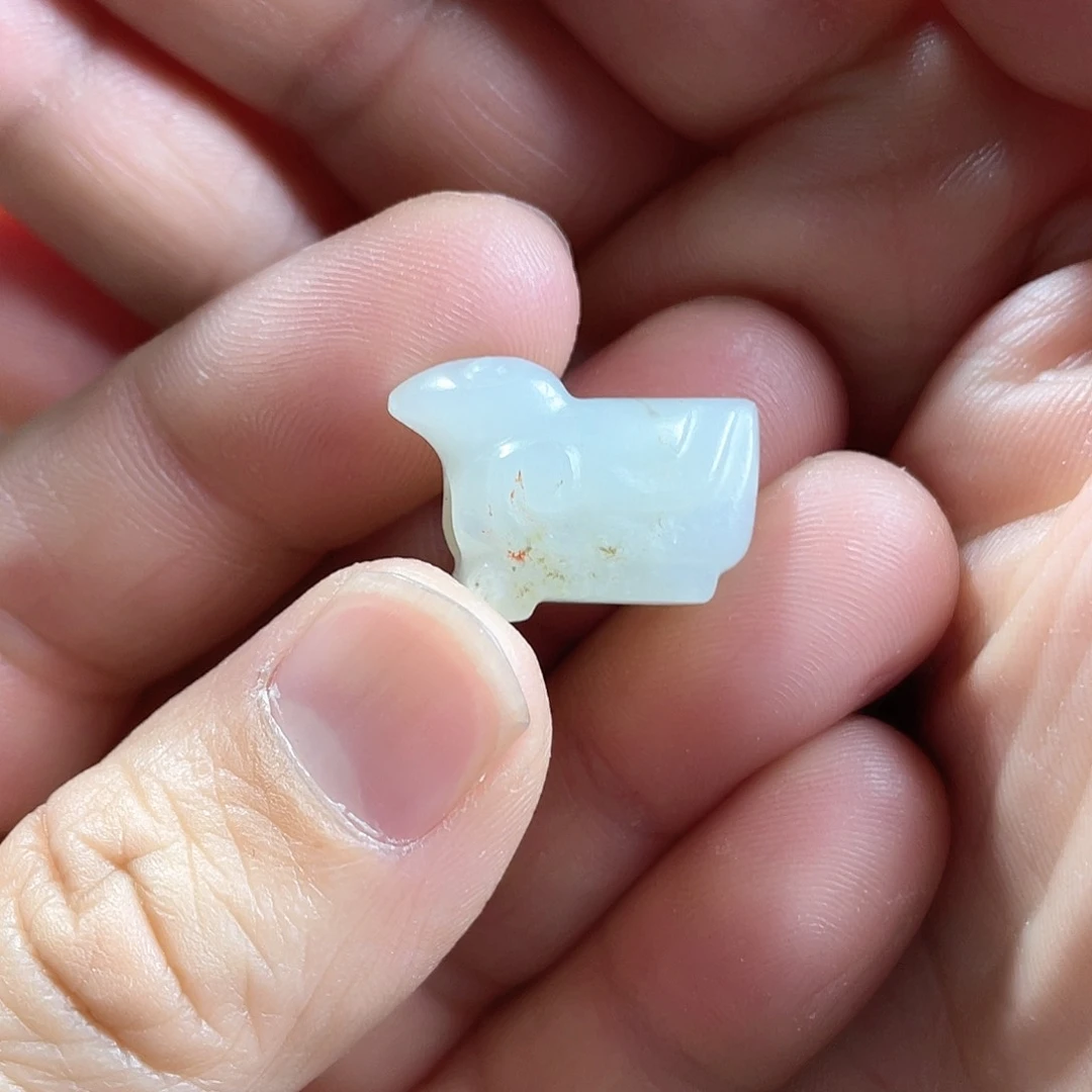 和田玉（糖玉）挂件未镶嵌泰**克