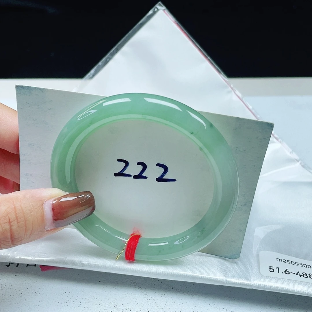 翡翠未镶嵌手镯 圆条51+