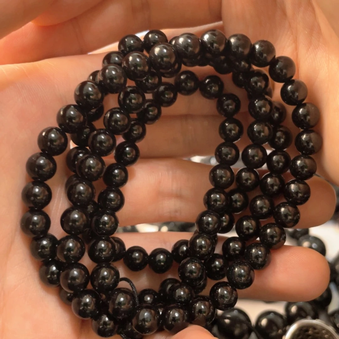 翡翠未镶嵌吊坠(不含链)卡7左右