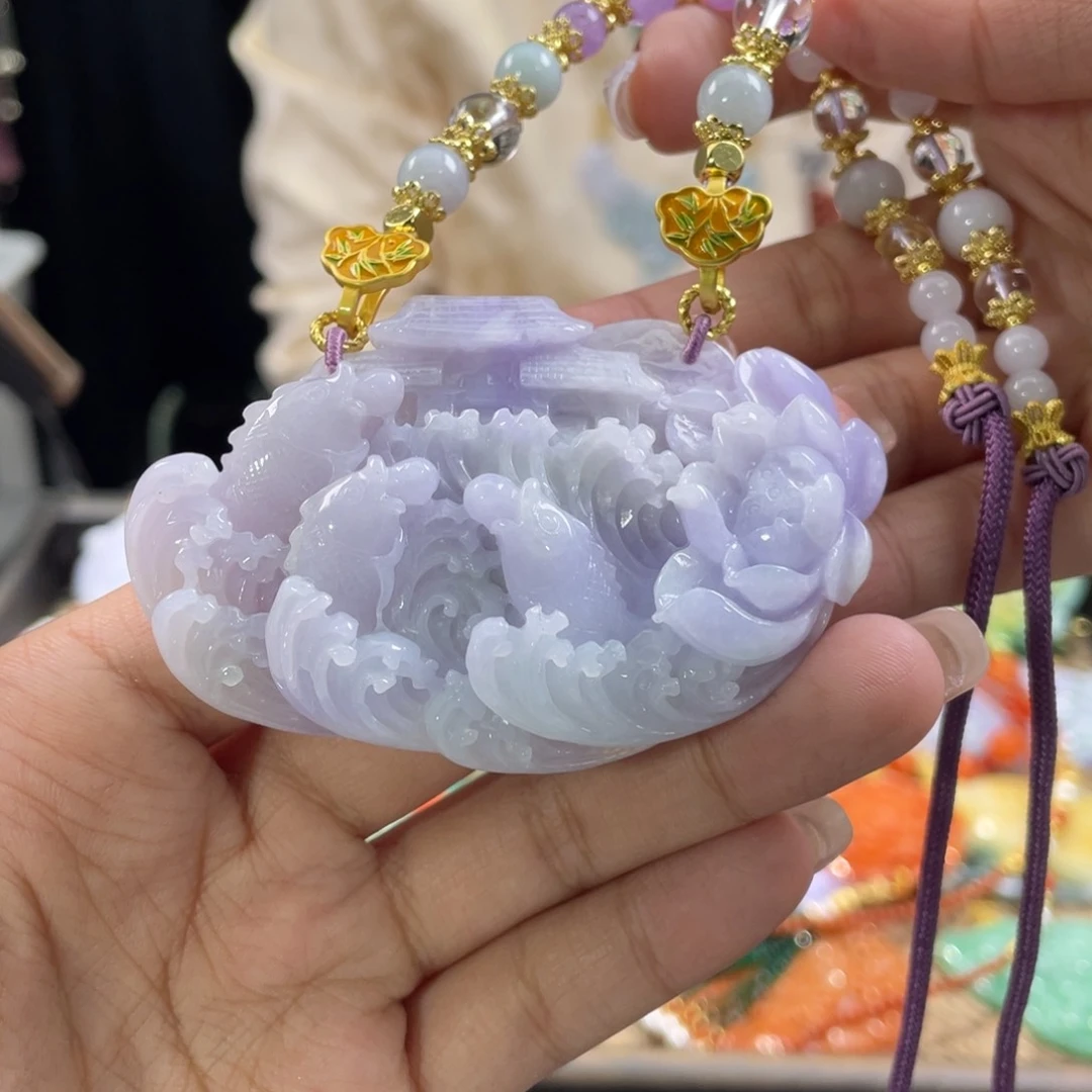 翡翠颈饰未镶嵌代编织