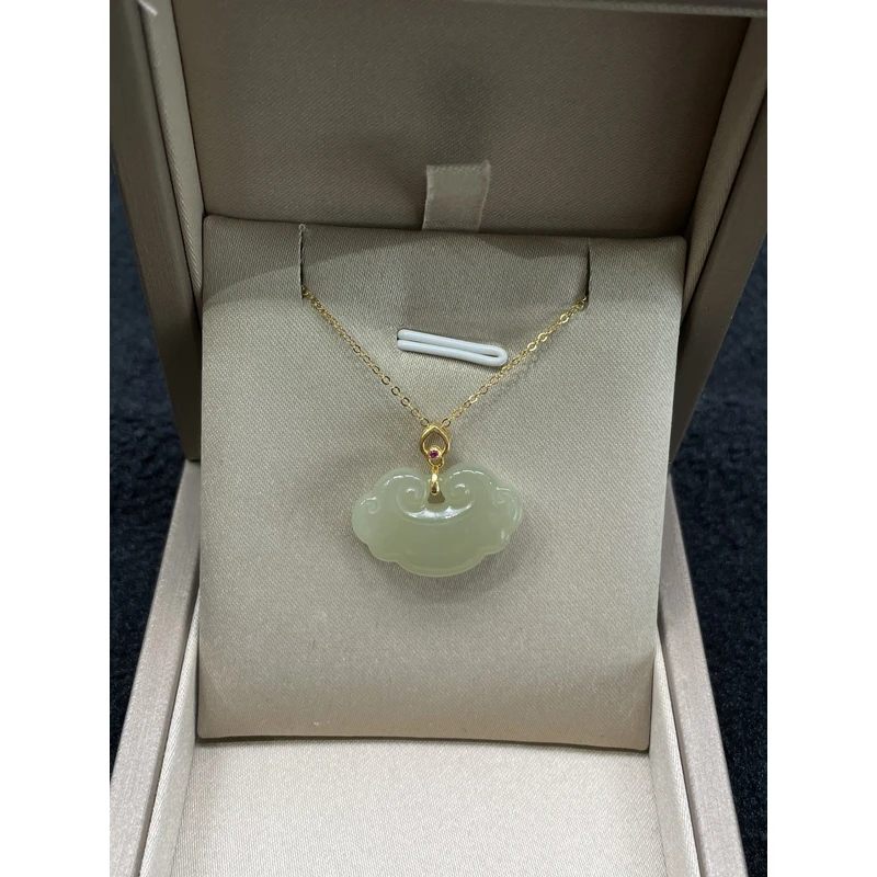 宝森和田玉吊坠祥云如意浅925银镀金气质时尚经典百搭简约美