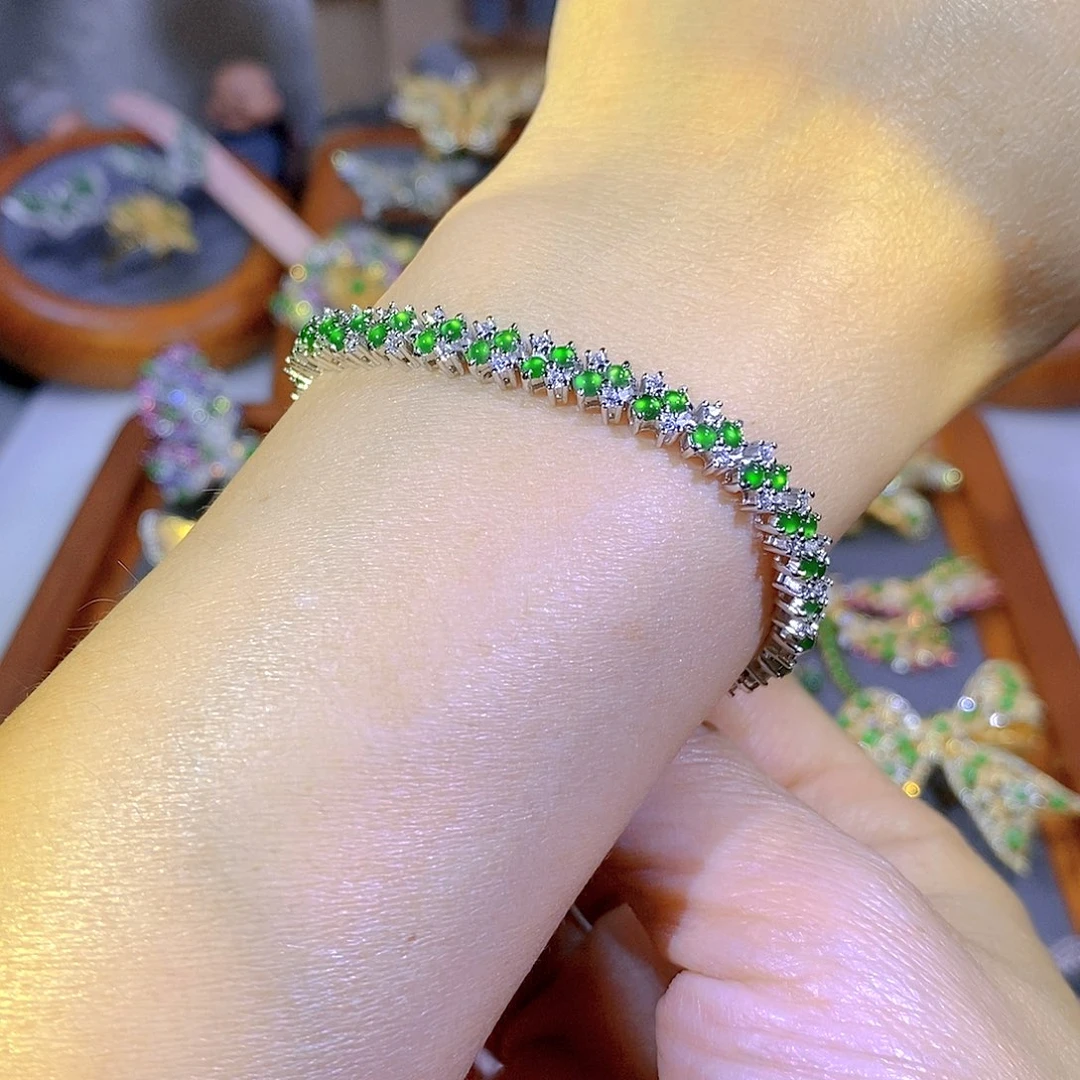 颈饰银S925镶嵌翡翠