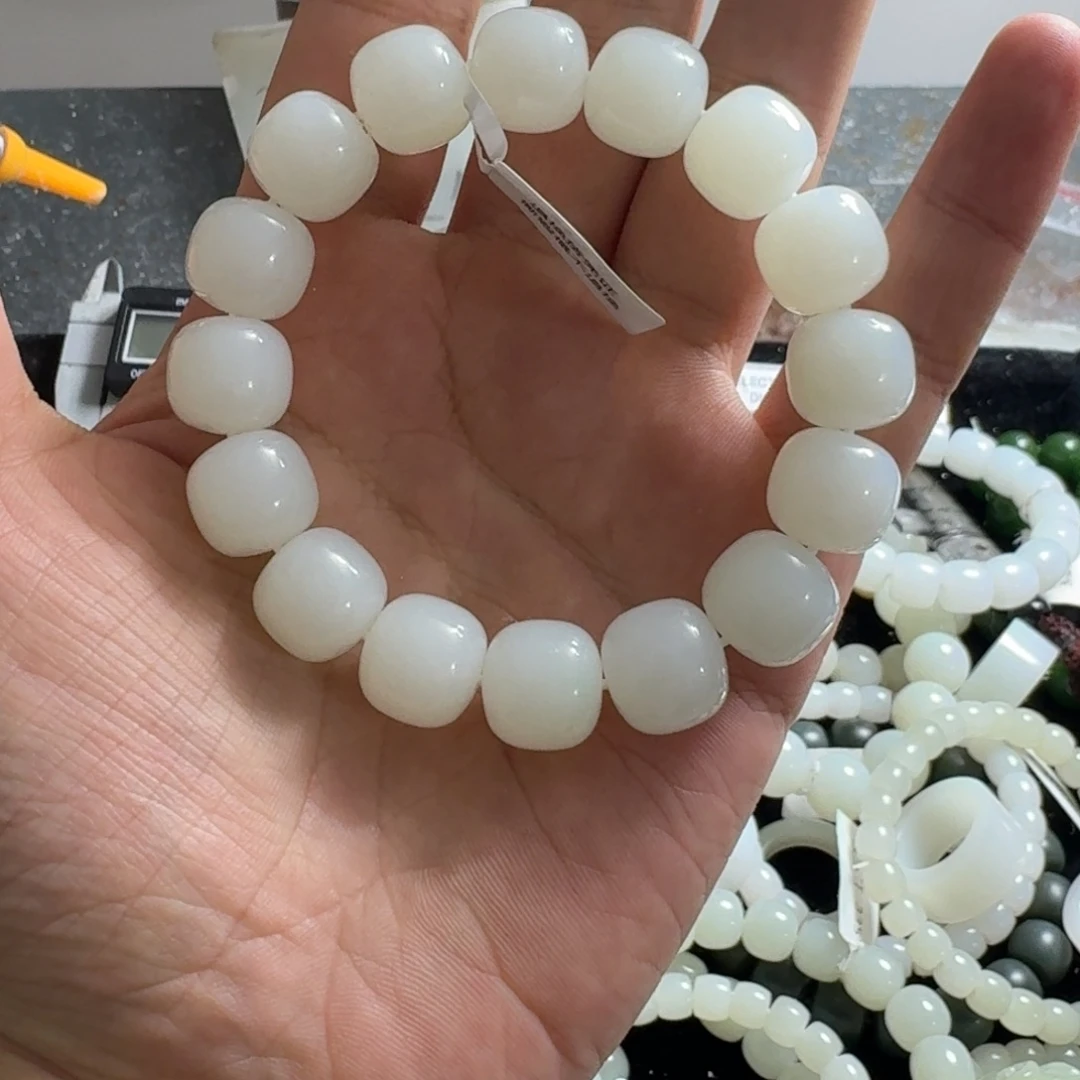 和田玉未镶嵌手链卡14老型一级白