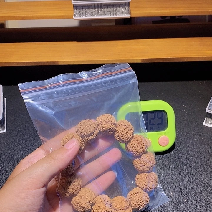 涛***涛金刚菩提手串这样