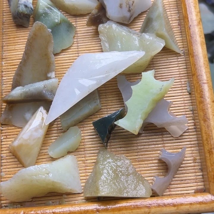 和田玉未镶嵌珠宝半成品