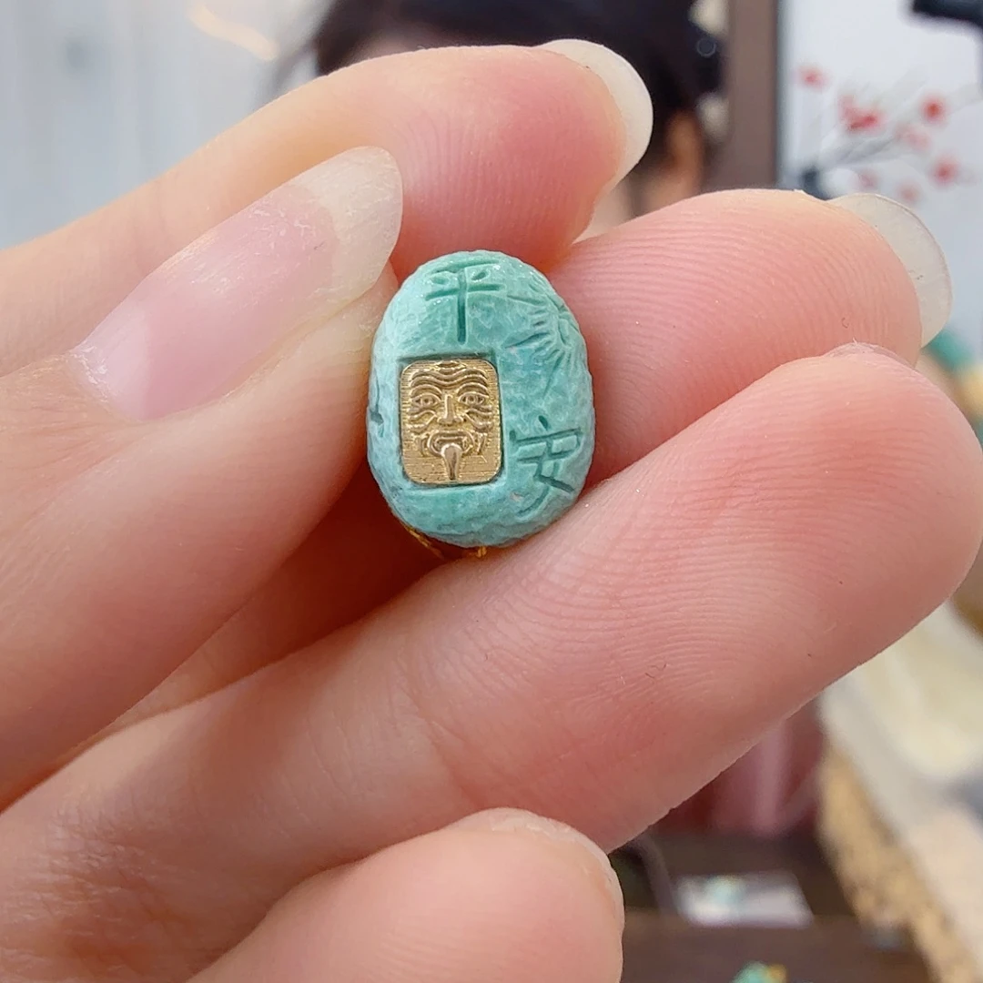 绿松石未镶嵌珠宝奇石