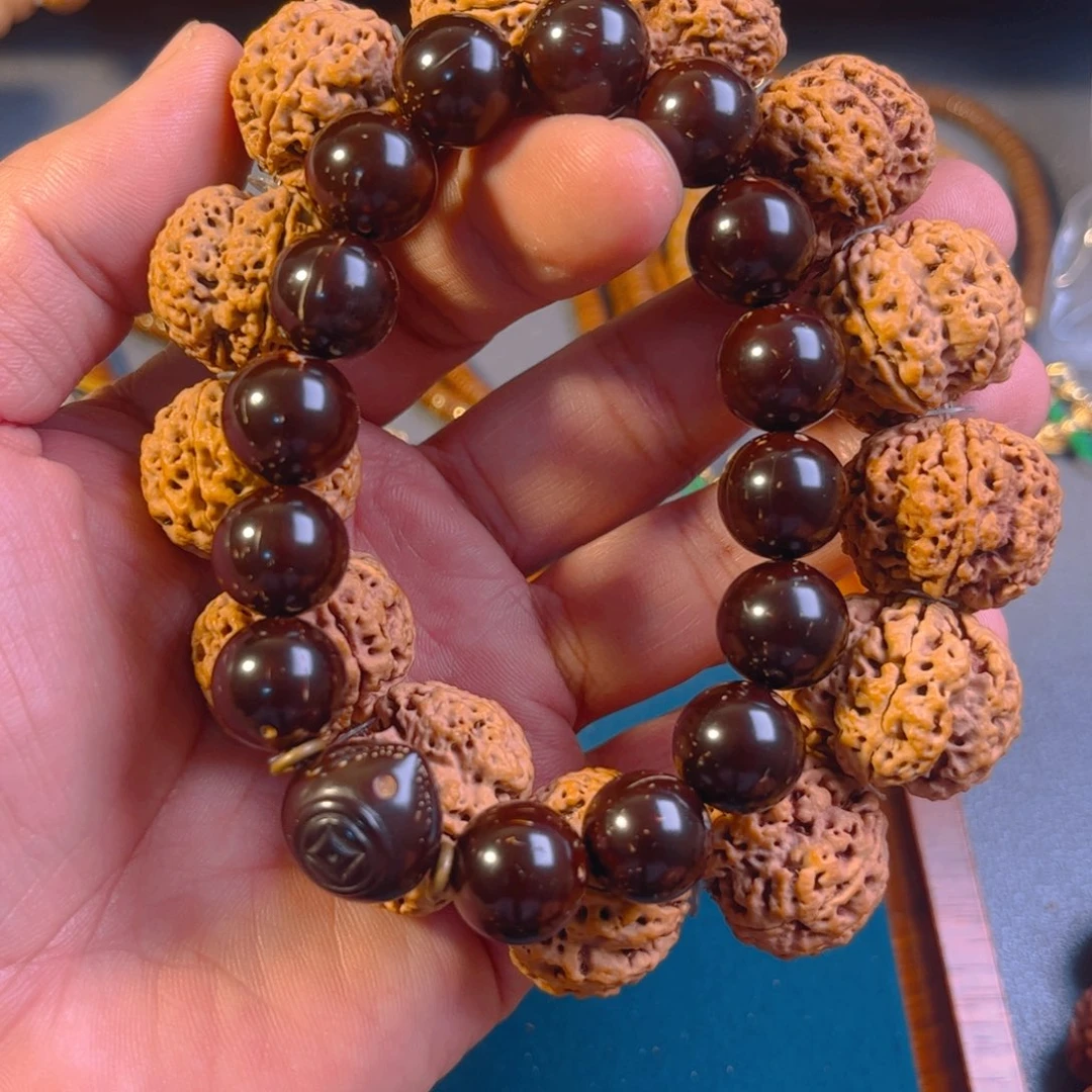 金刚菩提吊坠の****~梅花