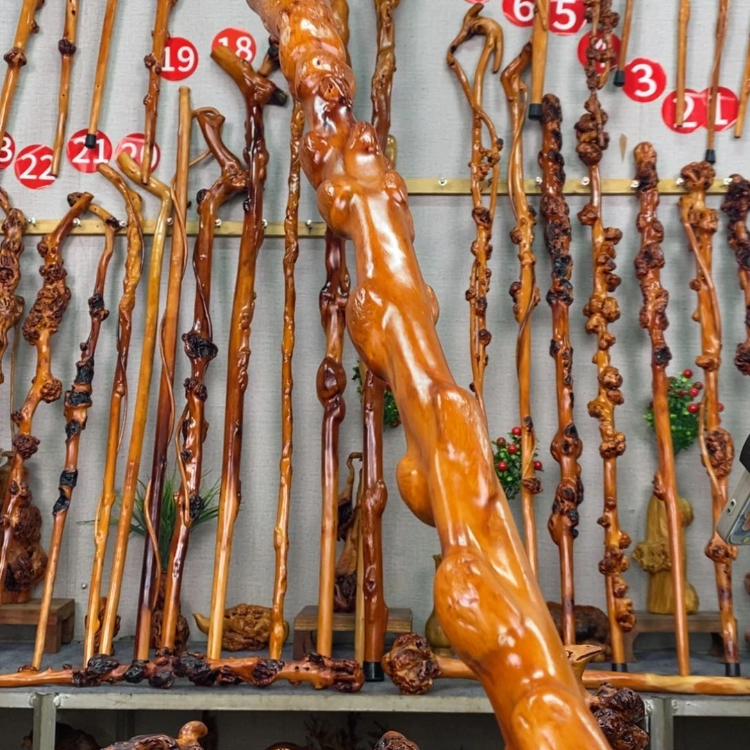 文***轩黑果木红果木自然阴干料有风化纹裂不能接受的勿拍