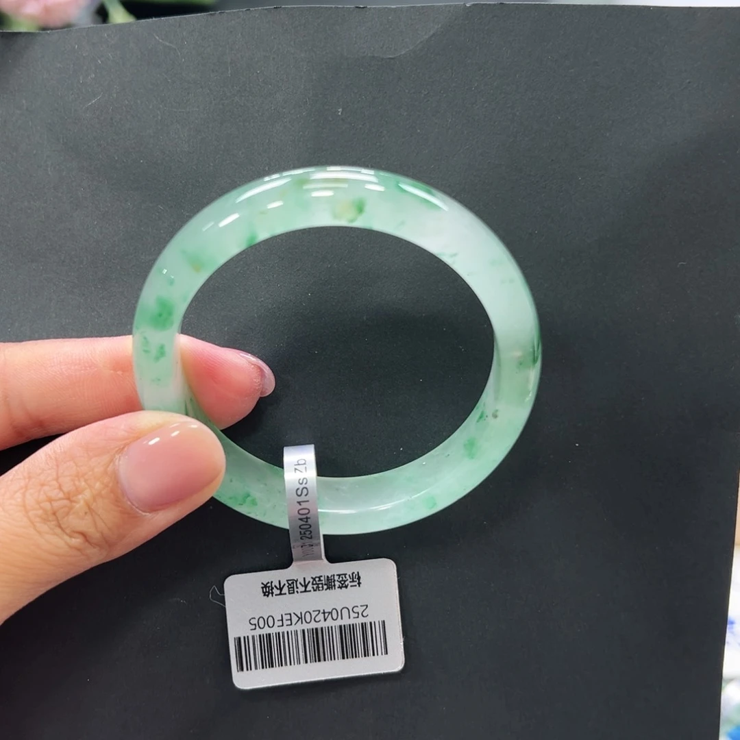 石英质玉手镯未镶嵌玉***觉➕玲玲50