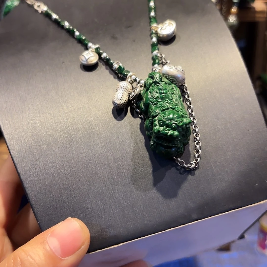 翡翠颈饰未镶嵌原创