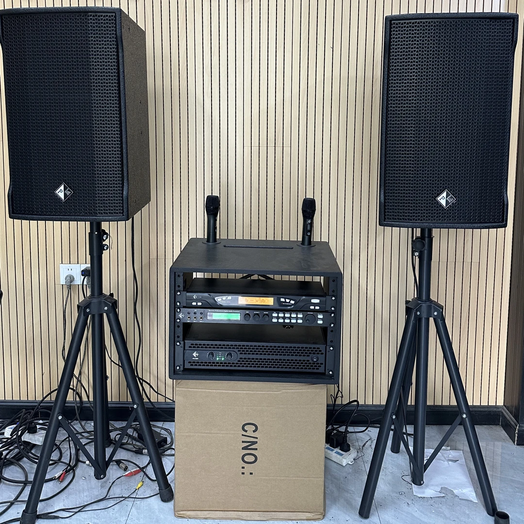 9新  西班牙 PK12寸高端音响套装（音响，功放，效果器，话筒）