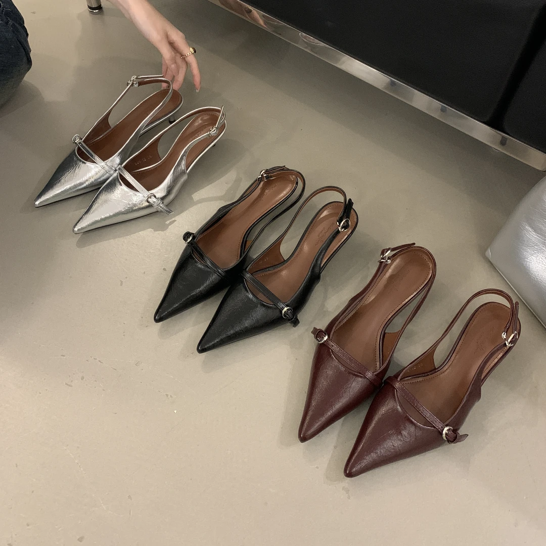 韩系设计感皮带扣性感时髦精气质工作鞋尖头细高跟后空包头凉鞋女