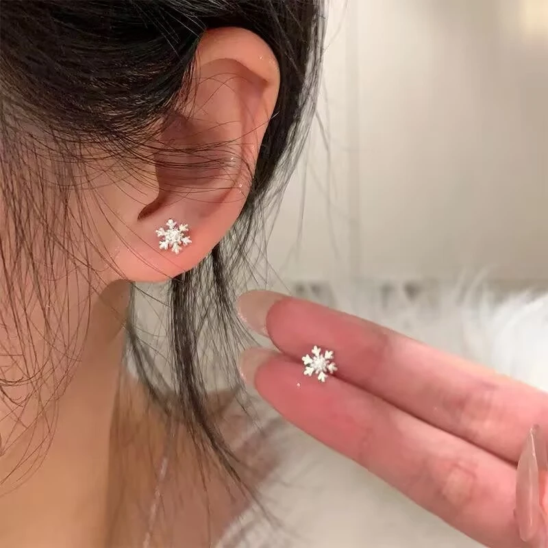 合金耳饰 【冬季新款】雪花螺丝耳钉睡觉免摘耳环高级感耳饰女8208