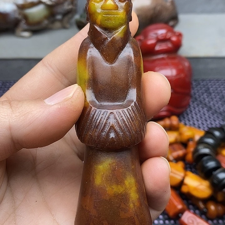 未镶嵌蛇纹石玉颈饰