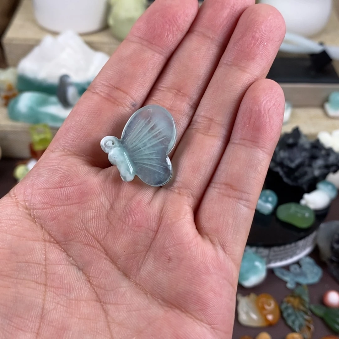 蛇纹石玉合金颈饰