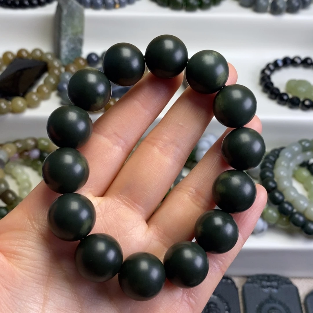 和田玉未镶嵌手串