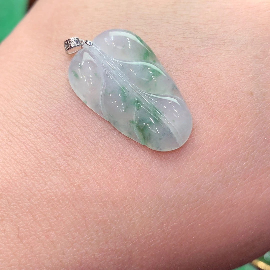 翡翠颈饰18K金镶嵌纯天然