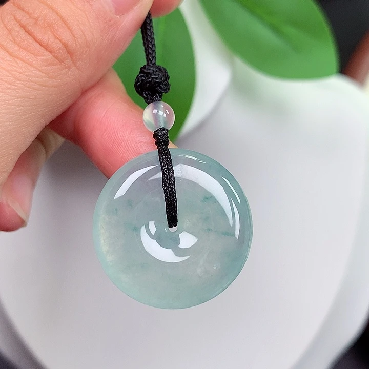 颈饰未镶嵌翡翠平安扣 25.2x5.7mm