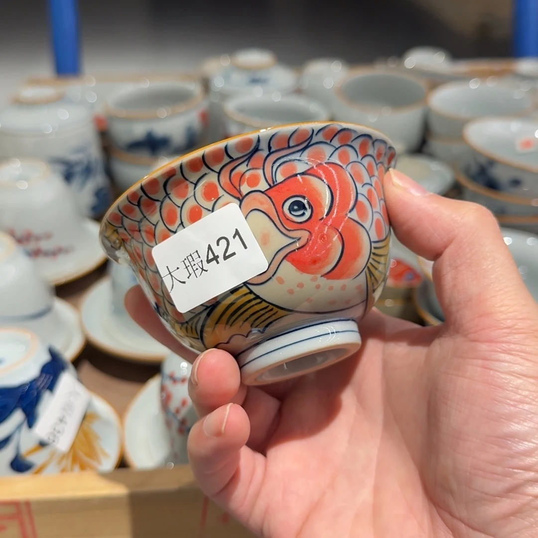 釉下手绘茶具微瑕