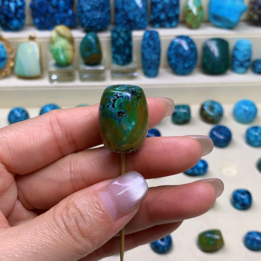 绿松石未镶嵌三彩随行