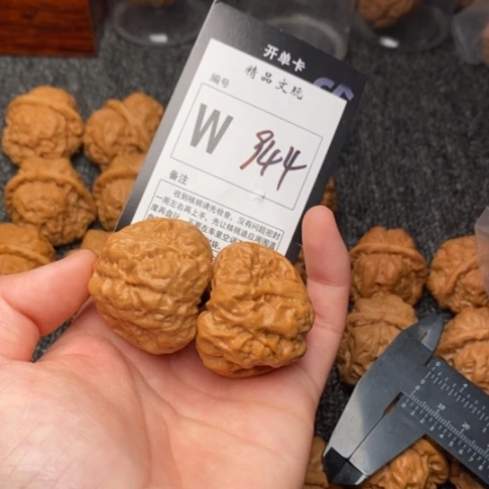 吊坠桃核布*斯我是第一百37