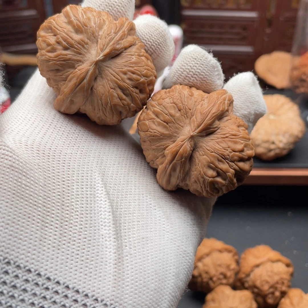 文玩核桃把件东***踹元宝42