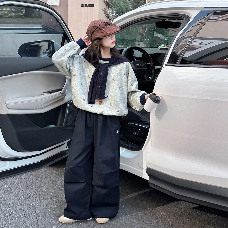 女童套装春秋款2025新款洋气儿童卡通卫衣中大童休闲工装裤两件套