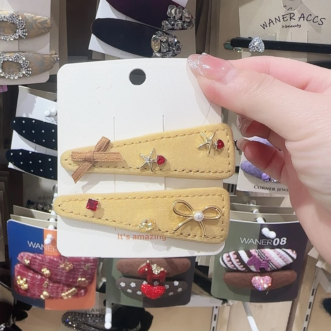 皮质铁合金蝴蝶结拜拜